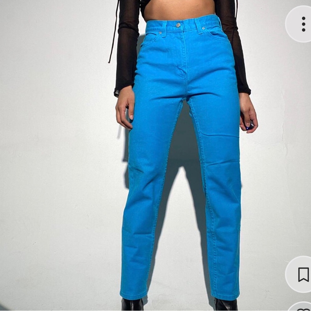 Vintage high waisted blue jeans 26